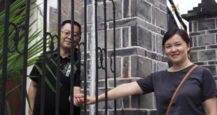 Pastor Wang Yi i Jiang Rong